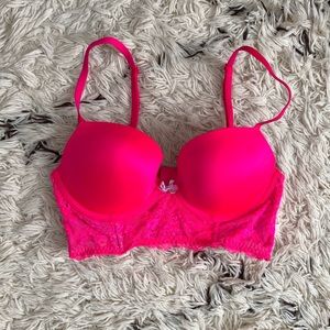 Victoria’s Secret Hot Pink Lace Bra 💖
